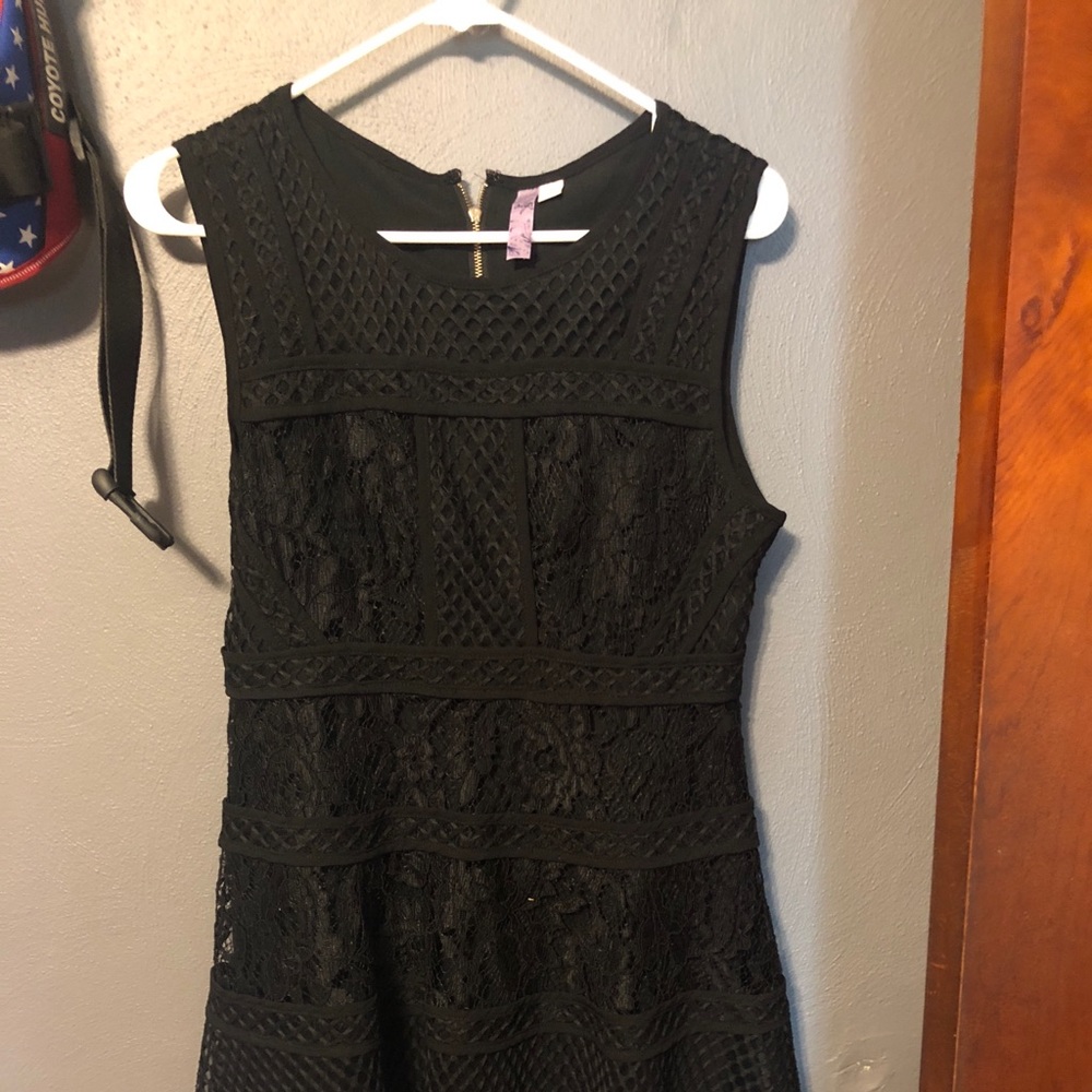 Short Black Lace Cocktail Dress
